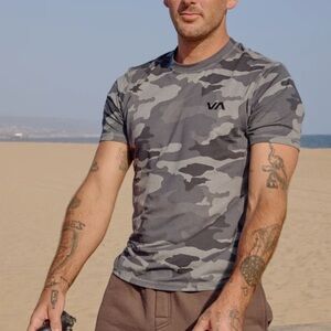 Men’s RVCA Sport Vent Performance Camo Tee